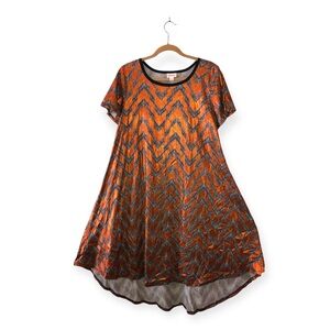 NWT- LuLaRoe rare metallic print Carly